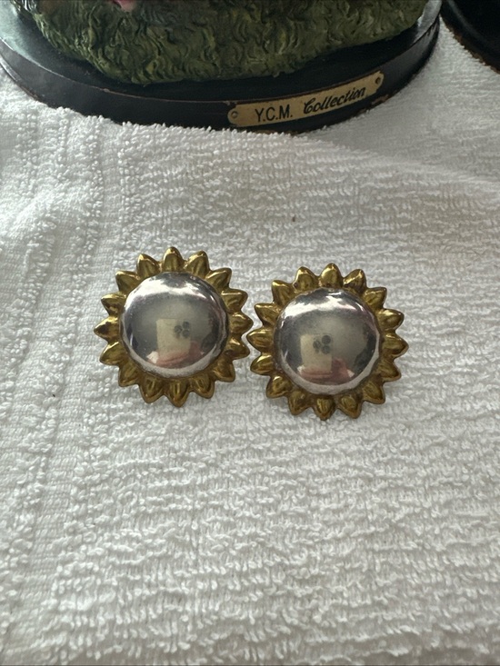 Jewelry - Gold and Sterling silver 925 Sunburst Clip-On Earrings